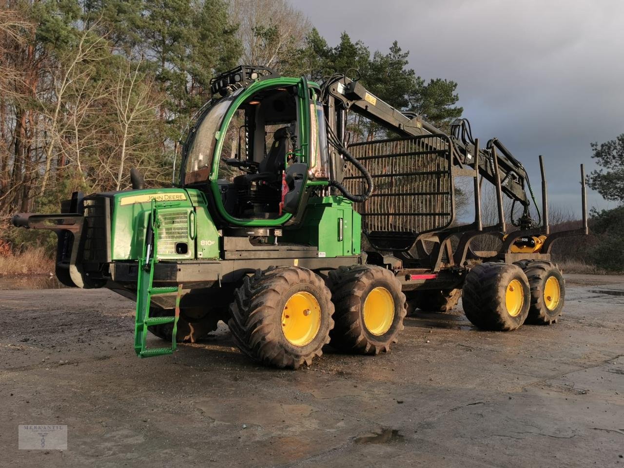 Rückezug typu John Deere 810E, Gebrauchtmaschine w Pragsdorf (Zdjęcie 12)