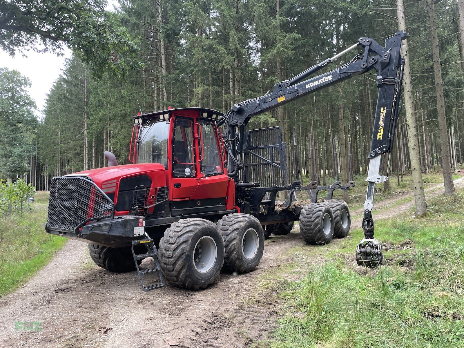 Rückezug Türe ait Komatsu 855, Gebrauchtmaschine içinde Leinburg (resim 4)