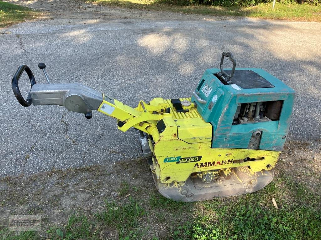 Rüttelplatte van het type Ammann APH 5020, Gebrauchtmaschine in Deutsch - Goritz (Foto 2)