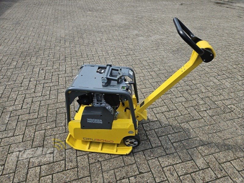 Rüttelplatte del tipo Wacker Neuson DPU 3060 H, Neumaschine en Edewecht (Imagen 1)