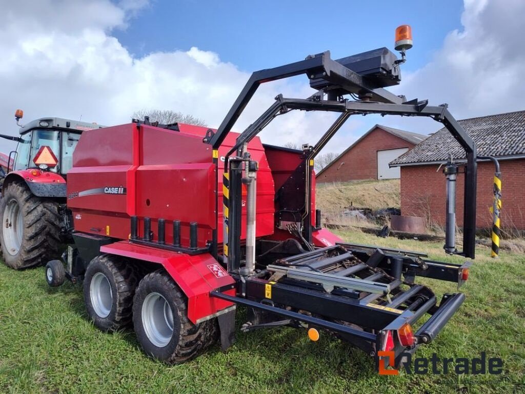 Rundballenpresse des Typs Case IH RB 344 combi, Gebrauchtmaschine in Rødovre (Bild 2)