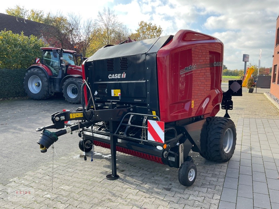 Rundballenpresse of the type Case IH RB 344 ROTOR CUTTER, Neumaschine in Lippetal / Herzfeld (Picture 3)