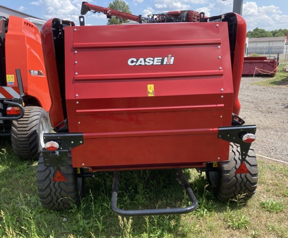 Rundballenpresse of the type Case IH RB 344 Rotor Cutter, Neumaschine in Bad Freienwalde (Picture 5)