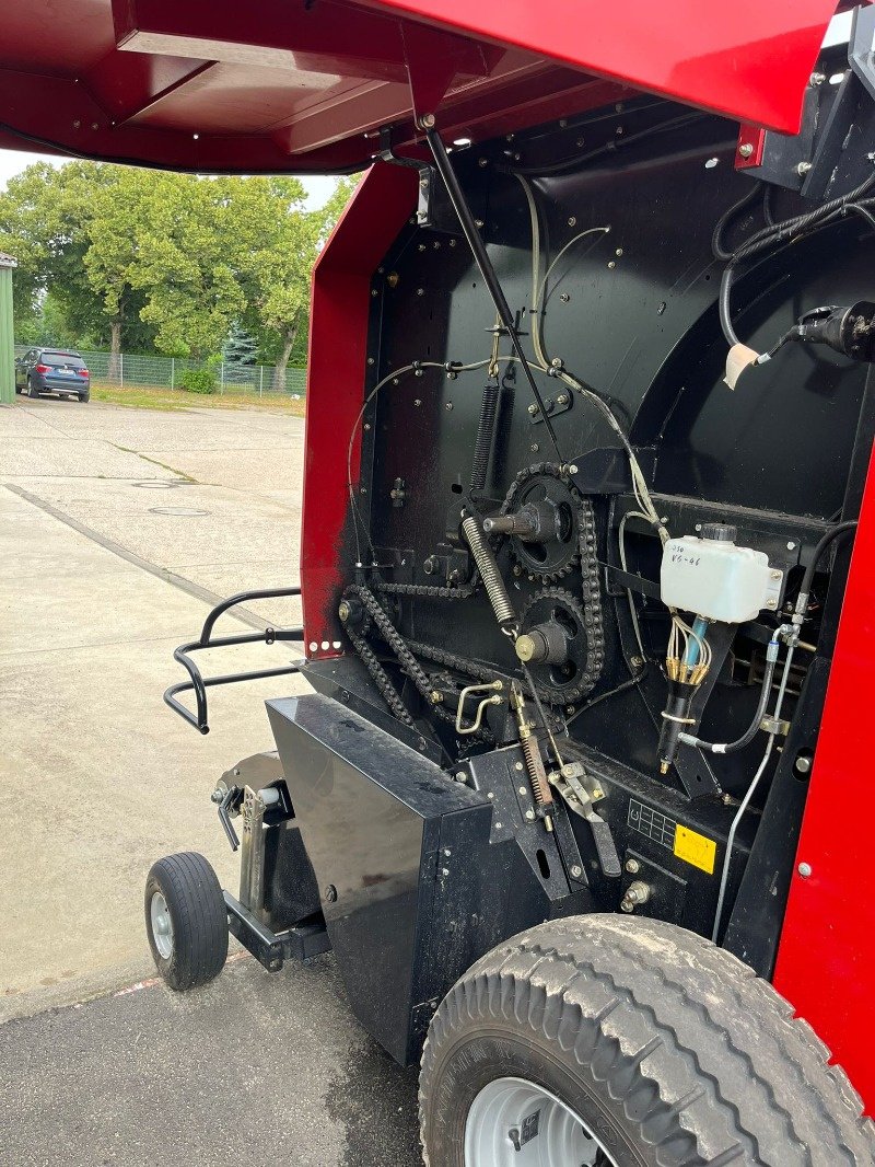 Rundballenpresse van het type Case IH RB 344, Gebrauchtmaschine in Rollwitz (Foto 8)