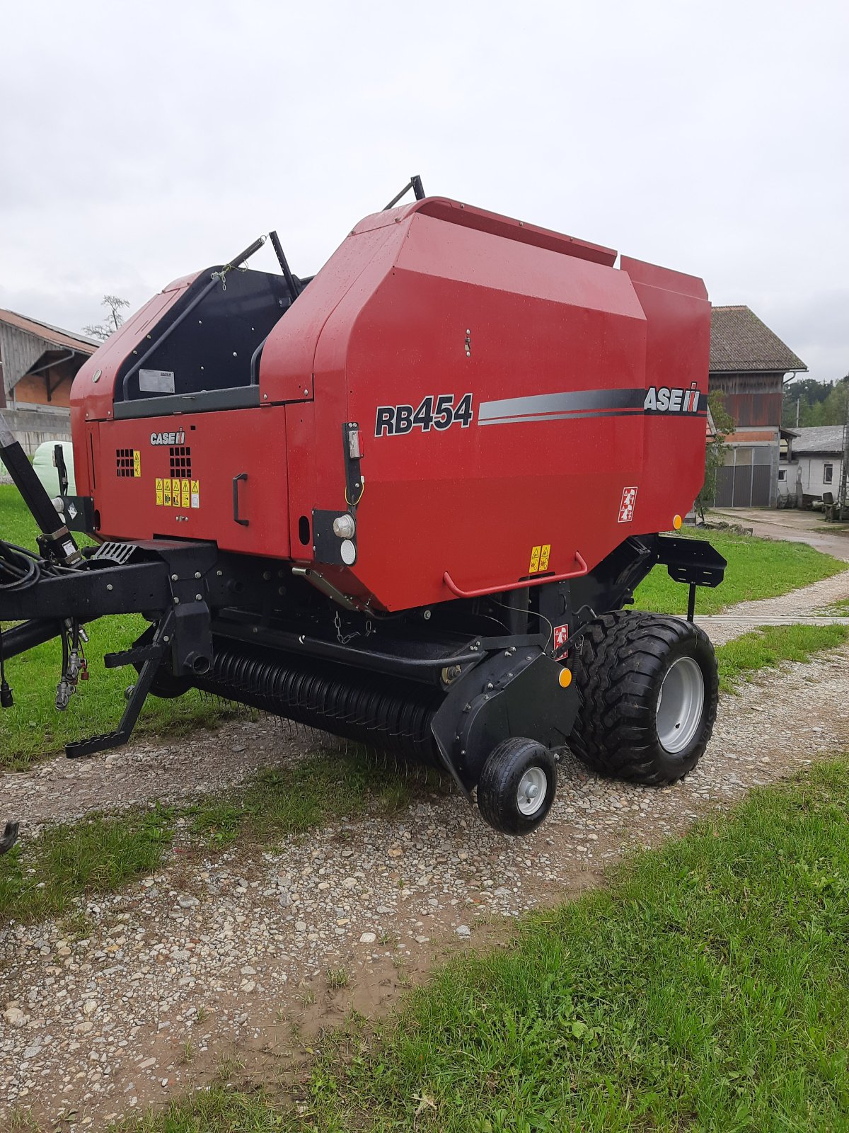 Rundballenpresse du type Case IH RB 454, Gebrauchtmaschine en Raab (Photo 1)