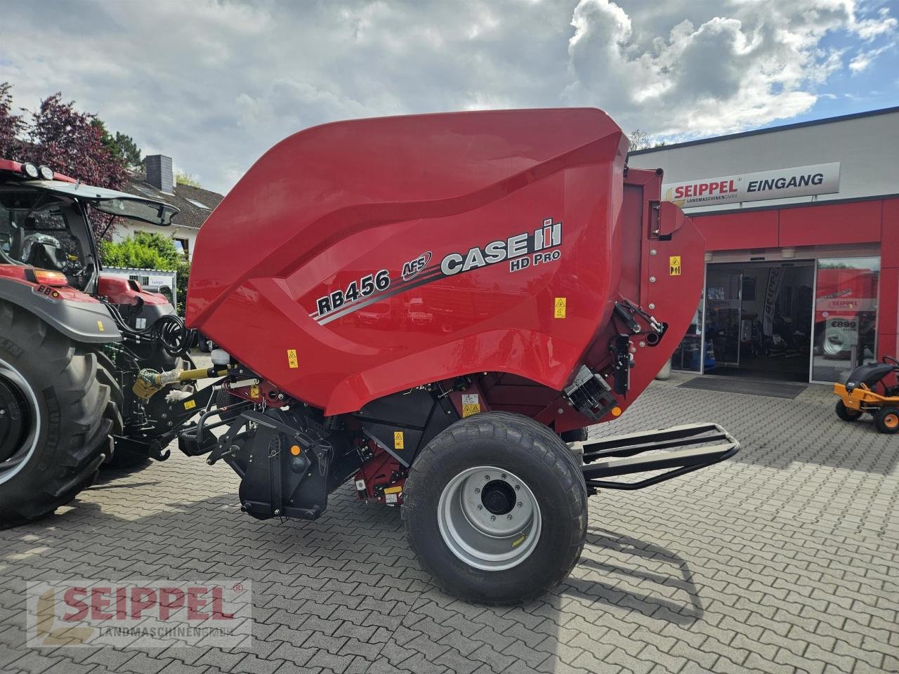 Rundballenpresse tip Case IH RB 456 HD PRO Demo, Neumaschine in Groß-Umstadt (Poză 2)