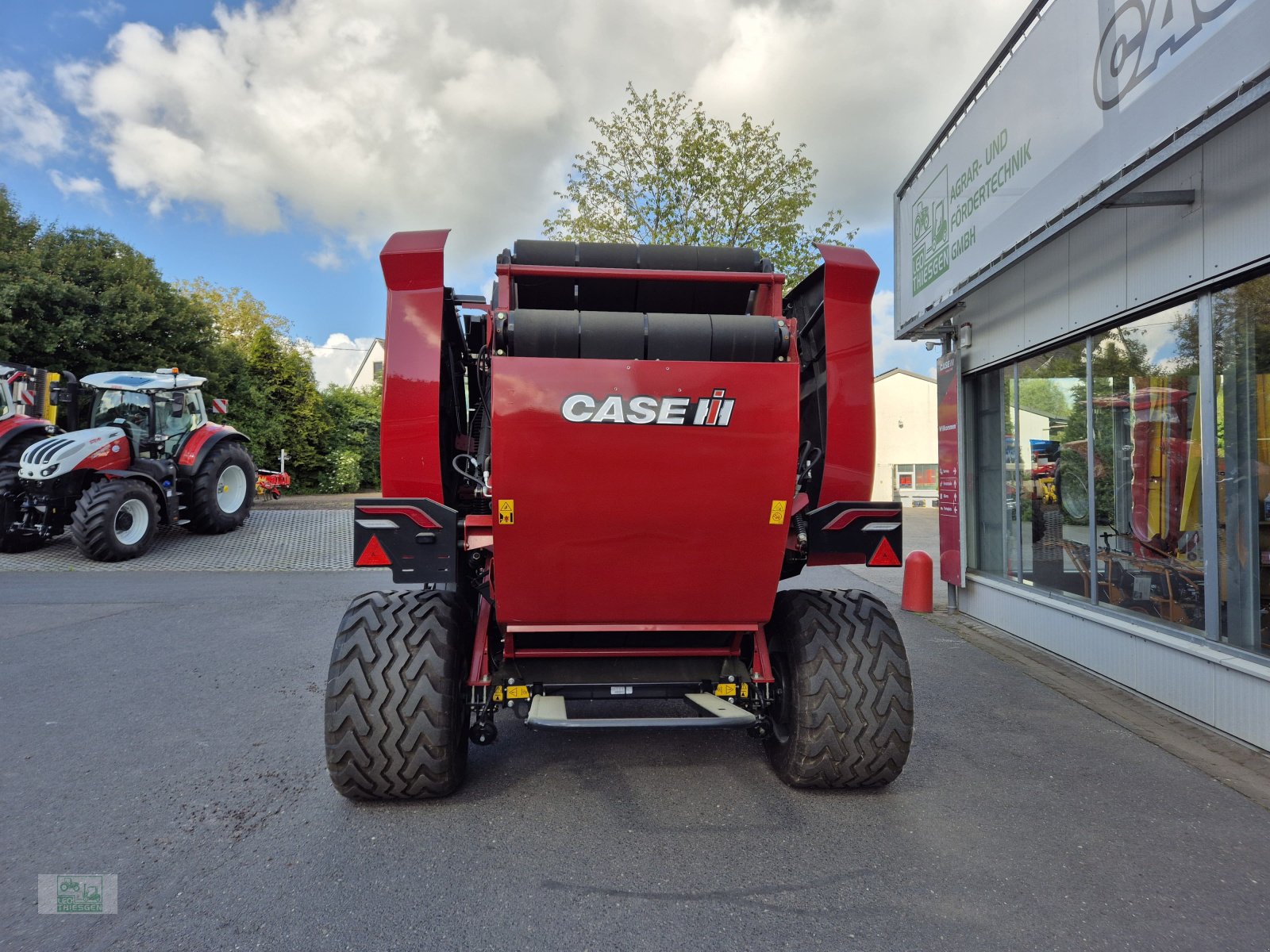 Rundballenpresse des Typs Case IH RB 456 HD Pro, Neumaschine in Steiningen b. Daun (Bild 3)