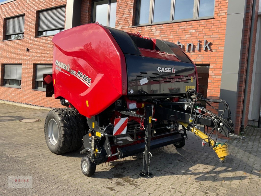 Rundballenpresse of the type Case IH RB 466 HD PRO CUTTER, Neumaschine in Lippetal / Herzfeld (Picture 1)