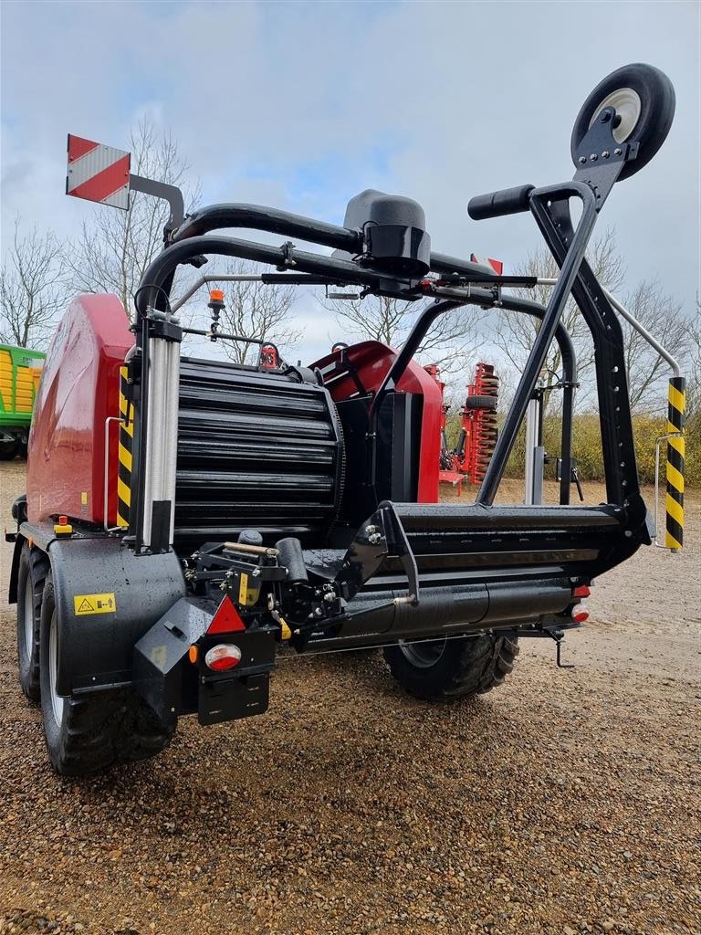 Rundballenpresse typu Case IH RB 545 silage pack, Gebrauchtmaschine v Spøttrup (Obrázek 6)