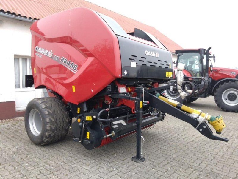 Rundballenpresse van het type Case IH RB456 HD PRO, Neumaschine in Vehlow (Foto 1)