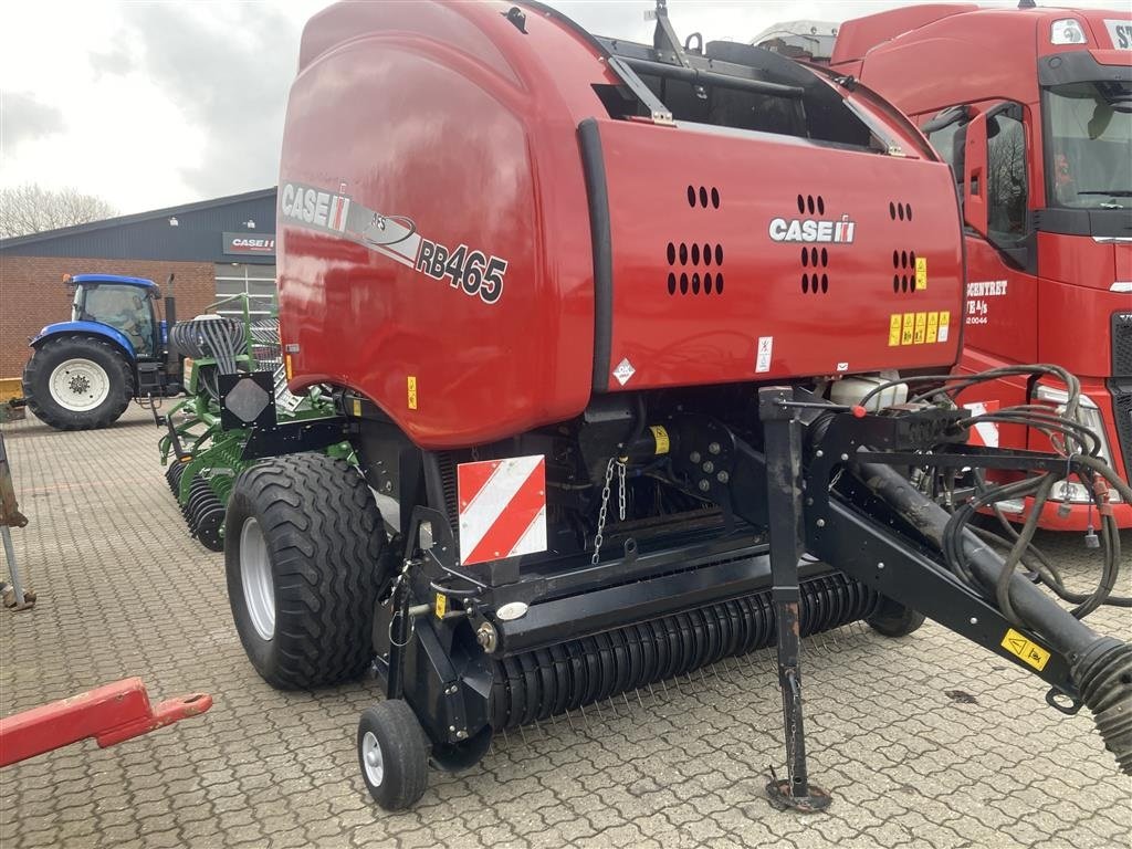 Rundballenpresse typu Case IH RB465 VC ROTOR CUTTER, Gebrauchtmaschine w Bredsten (Zdjęcie 1)