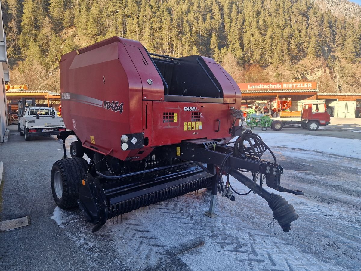 Rundballenpresse of the type Case IH Rundballenpresse RB454, Gebrauchtmaschine in Ried im Oberinntal (Picture 2)