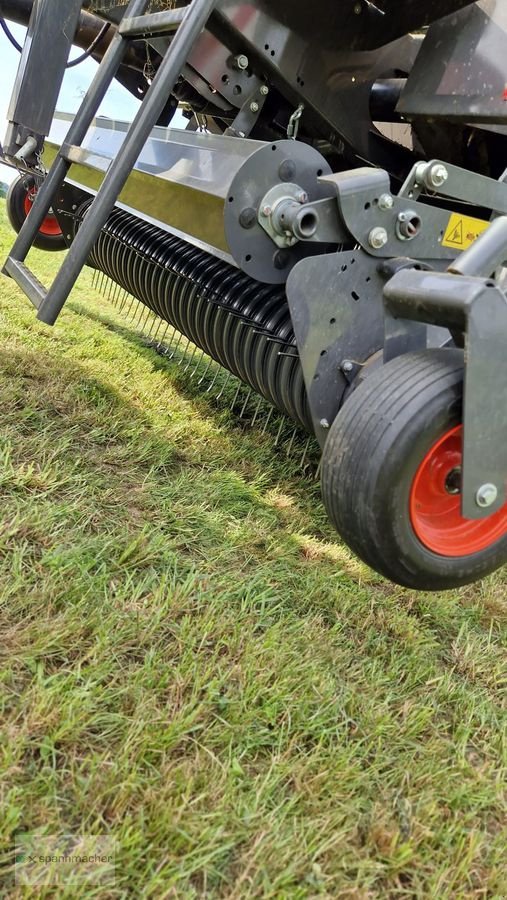 Rundballenpresse of the type CLAAS Claas Presse Rollant 520 RC, Gebrauchtmaschine in Auerbach (Picture 4)