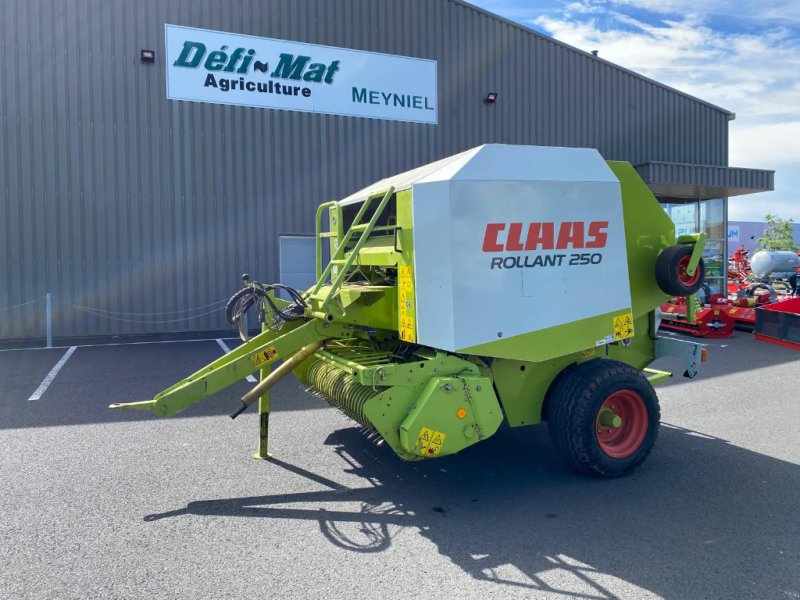 Rundballenpresse tipa CLAAS Rolland 250, Gebrauchtmaschine u SAINT FLOUR (Slika 1)