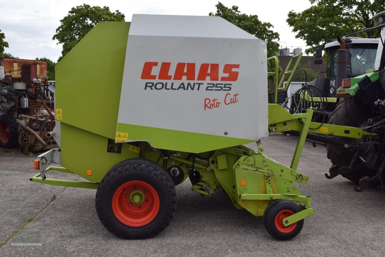 Rundballenpresse des Typs CLAAS Rollant 255 RC, Gebrauchtmaschine in Oyten (Bild 1)