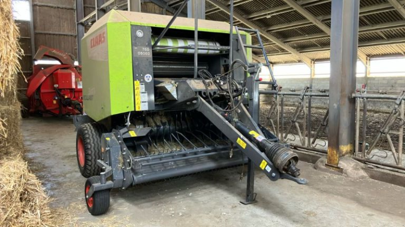 Rundballenpresse of the type CLAAS ROLLANT 340, Gebrauchtmaschine in SAINTE GENEVIEVE SUR AGENCE (Picture 1)