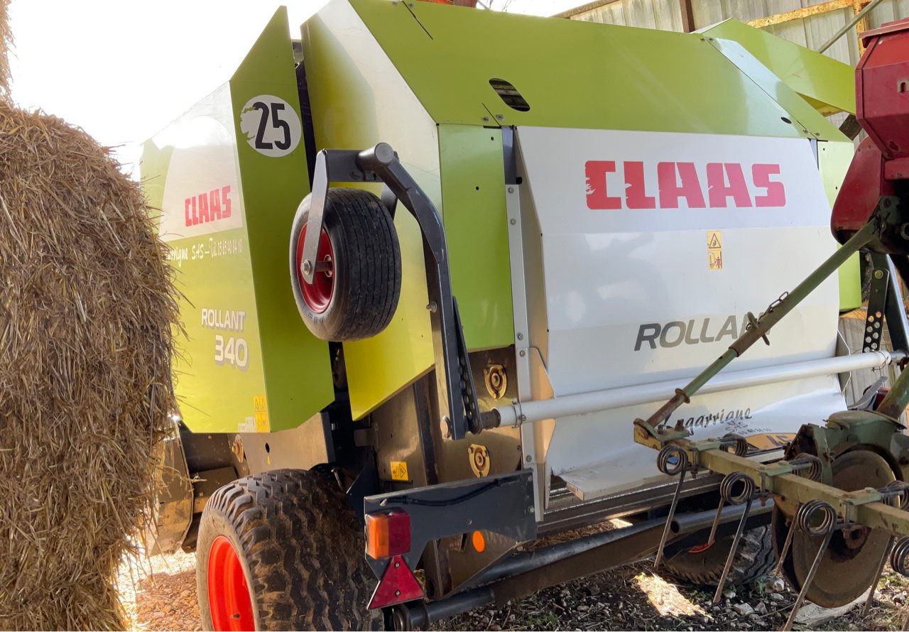 Rundballenpresse typu CLAAS ROLLANT 340, Gebrauchtmaschine w MORLHON LE HAUT (Zdjęcie 4)