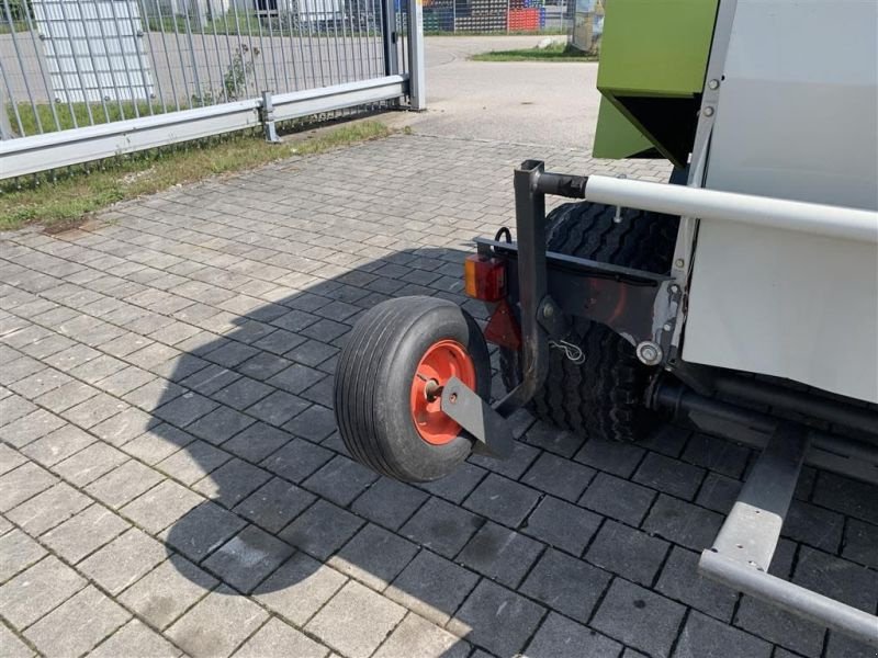 Rundballenpresse tip CLAAS ROLLANT 374 RC PRO, Gebrauchtmaschine in Töging a. Inn (Poză 5)