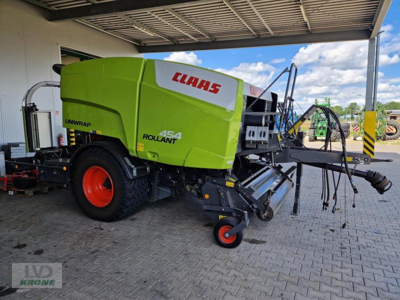 Rundballenpresse του τύπου CLAAS Rollant 454 Uniwrap, Gebrauchtmaschine σε Spelle (Φωτογραφία 1)