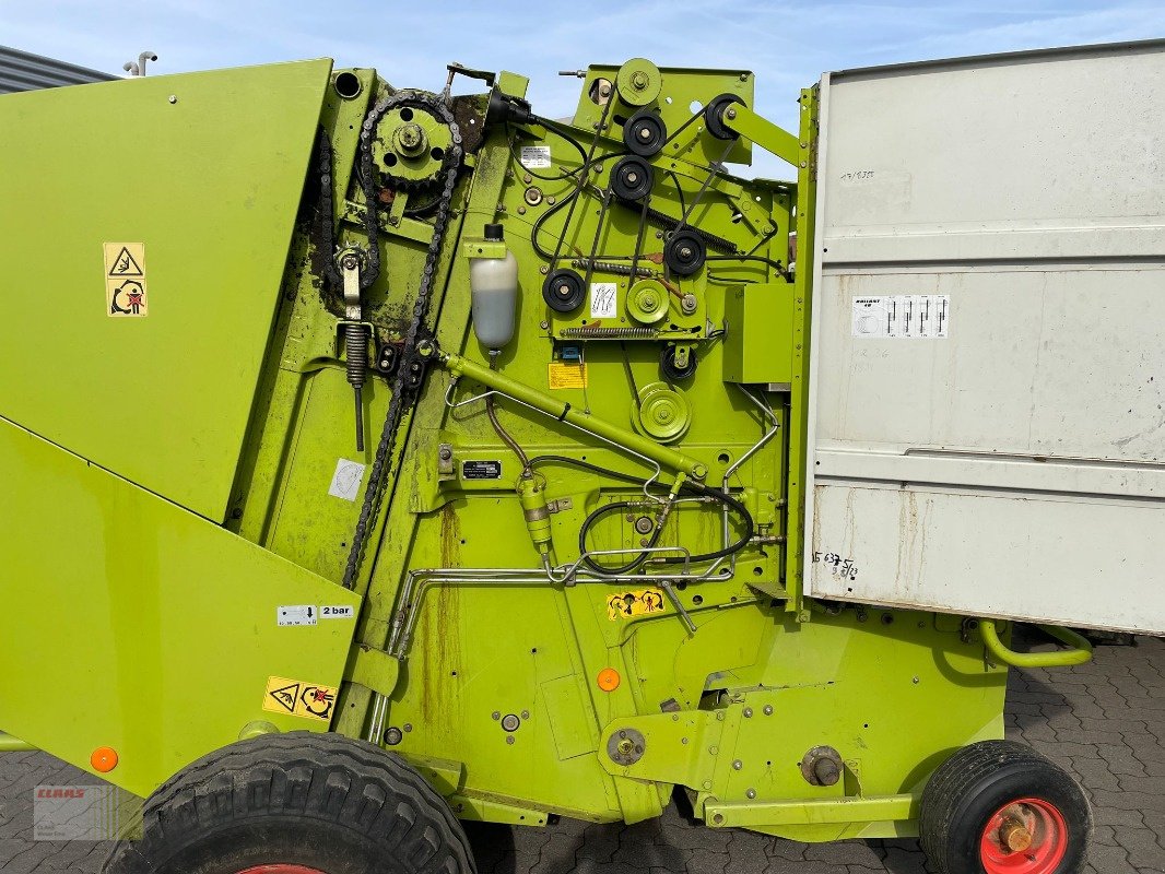 Rundballenpresse typu CLAAS Rollant 46 RC, Gebrauchtmaschine v Reinheim (Obrázok 8)