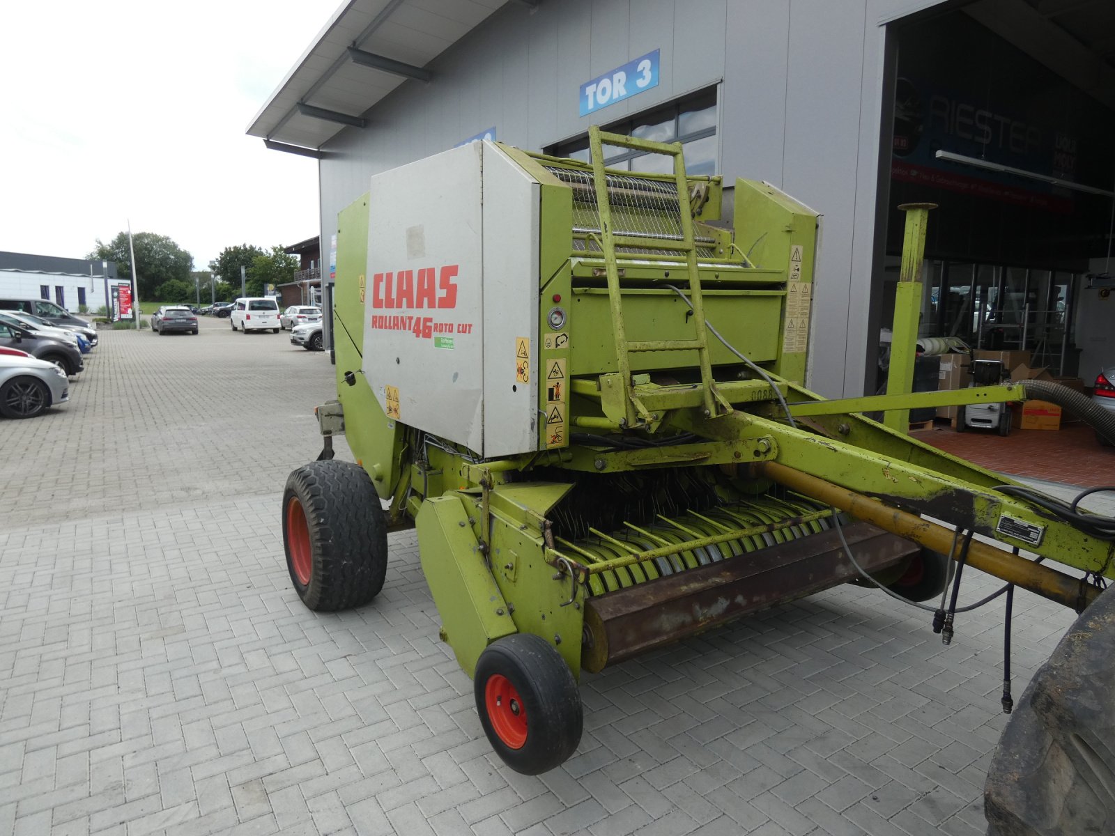 Rundballenpresse типа CLAAS Rollant 46 RC, Gebrauchtmaschine в Villingen (Фотография 2)