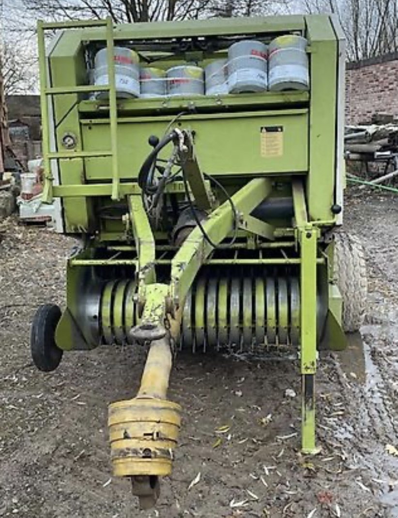 Rundballenpresse del tipo CLAAS Rollant 46 S, Gebrauchtmaschine en Gillersheim (Imagen 5)