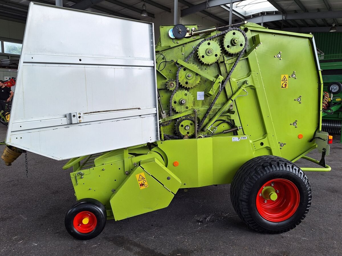 Rundballenpresse del tipo CLAAS Rollant 46, Gebrauchtmaschine en Bergheim (Imagen 8)