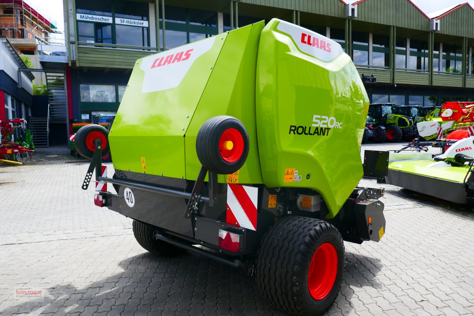 Rundballenpresse del tipo CLAAS ROLLANT 520 RC - Lagerräumung, Neumaschine In Dorfen (Immagine 4)