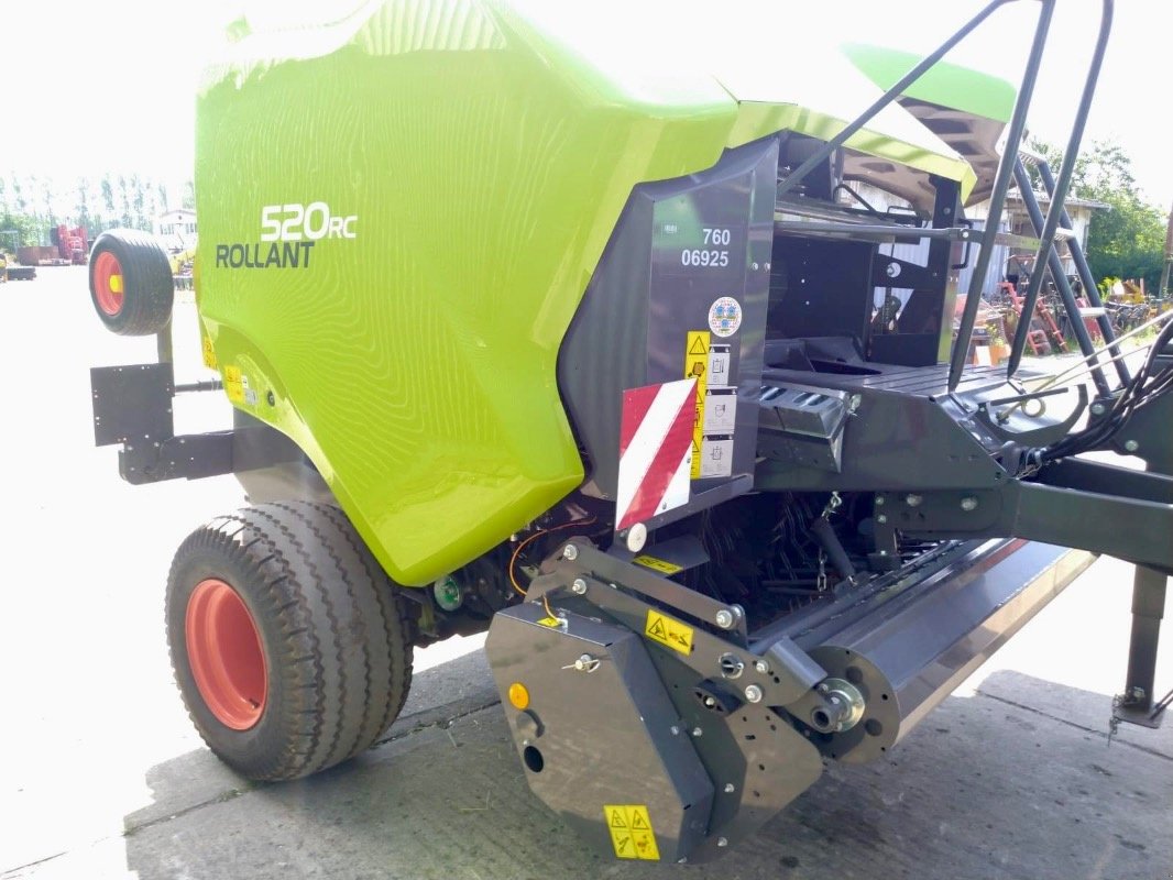 Rundballenpresse typu CLAAS Rollant 520 RC, Gebrauchtmaschine v Liebenwalde (Obrázek 20)