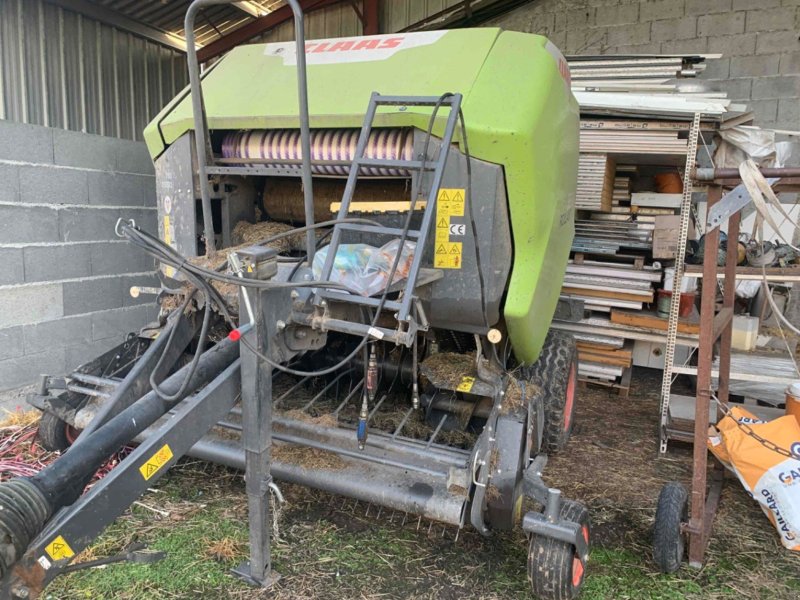 Rundballenpresse van het type CLAAS ROLLANT 520 RF, Gebrauchtmaschine in ORLEIX (Foto 1)