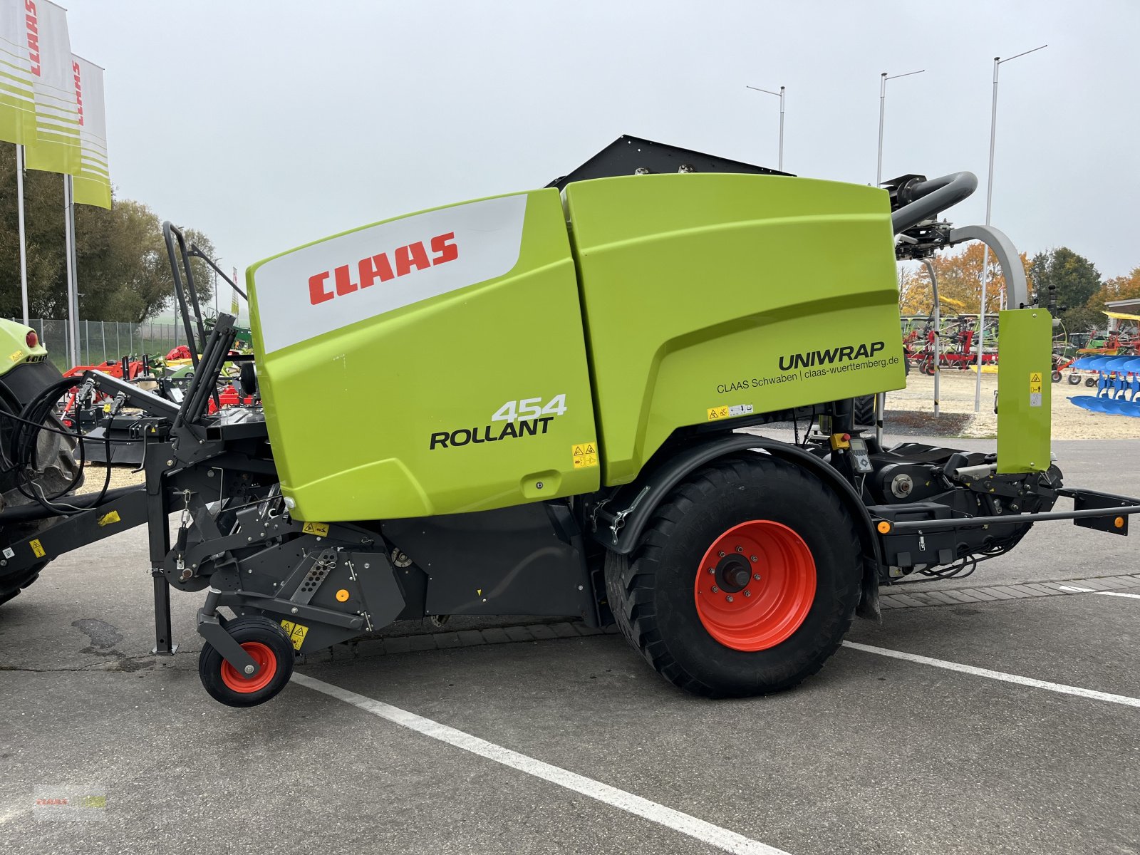 Rundballenpresse des Typs CLAAS UNIWRAP 454, Gebrauchtmaschine in Langenau (Bild 2)