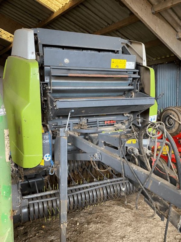 Rundballenpresse typu CLAAS VARIANT 360 RC, Gebrauchtmaschine w DOMFRONT (Zdjęcie 2)