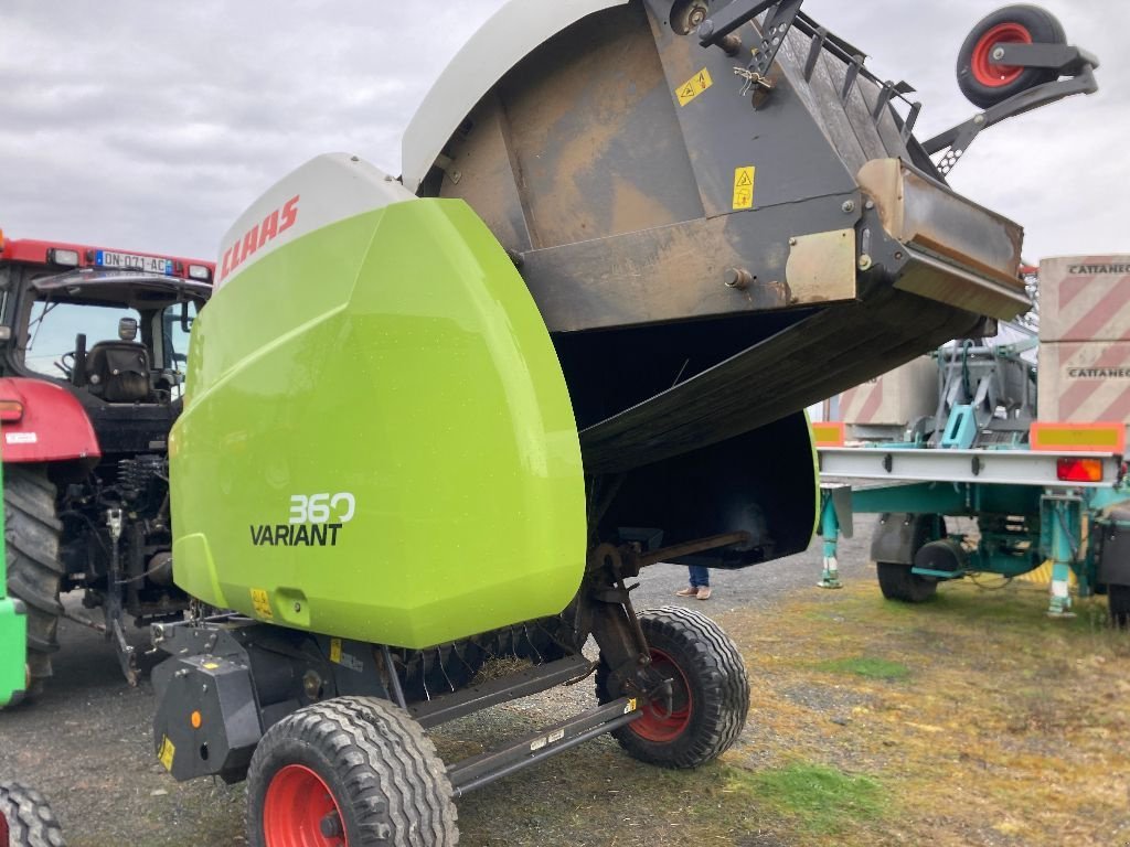 Rundballenpresse del tipo CLAAS VARIANT 360 RF, Gebrauchtmaschine en SAINTE GENEVIEVE SUR AGENCE (Imagen 2)