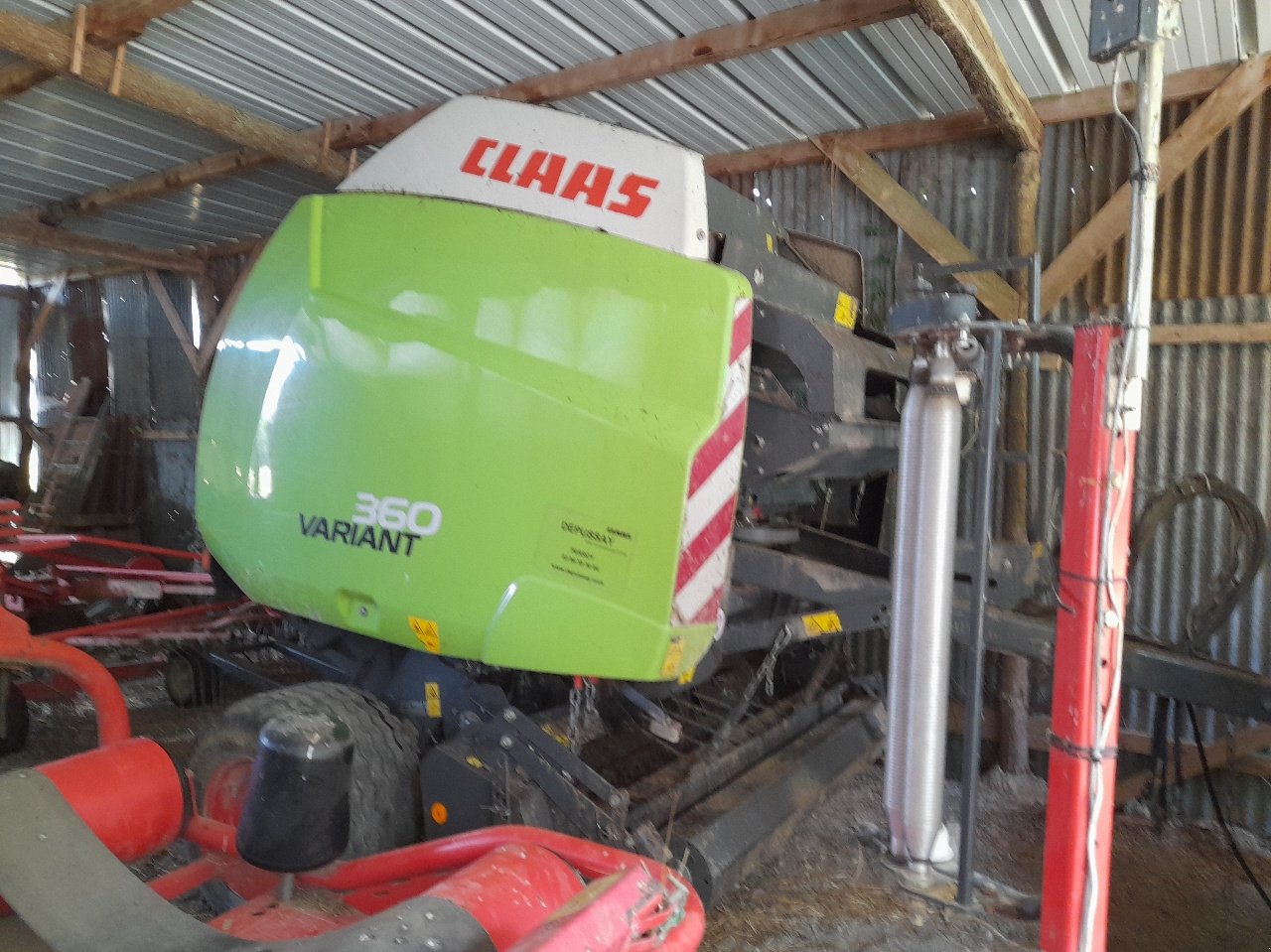 Rundballenpresse del tipo CLAAS Variant 360, Gebrauchtmaschine en SAINT LOUP (Imagen 1)