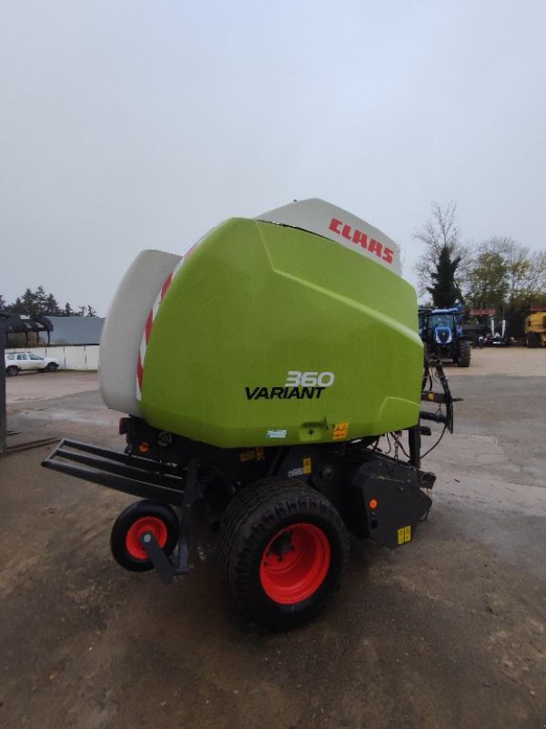 Rundballenpresse typu CLAAS Variant 360, Gebrauchtmaschine v FRESNAY LE COMTE (Obrázok 1)