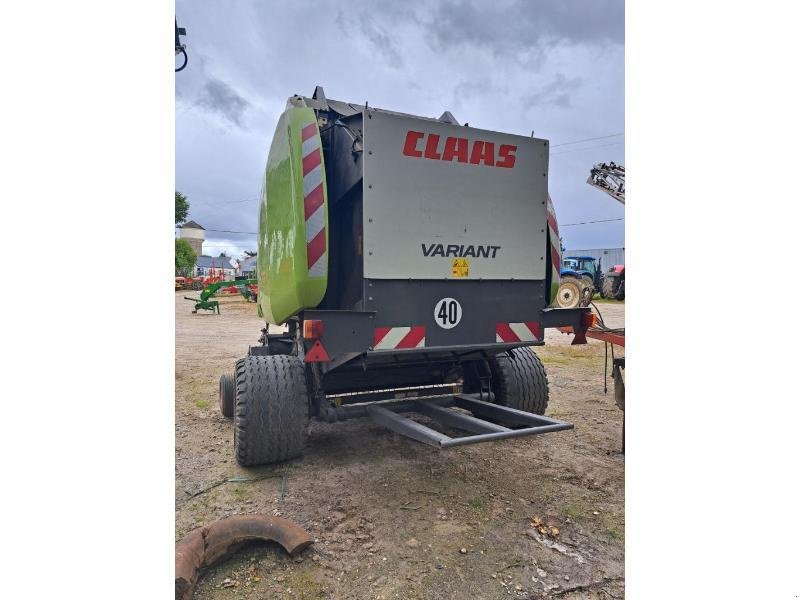 Rundballenpresse van het type CLAAS VARIANT 370, Gebrauchtmaschine in PONTIVY (Foto 4)