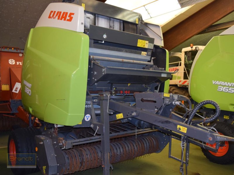 Rundballenpresse des Typs CLAAS Variant 380 RC, Gebrauchtmaschine in Oyten (Bild 1)