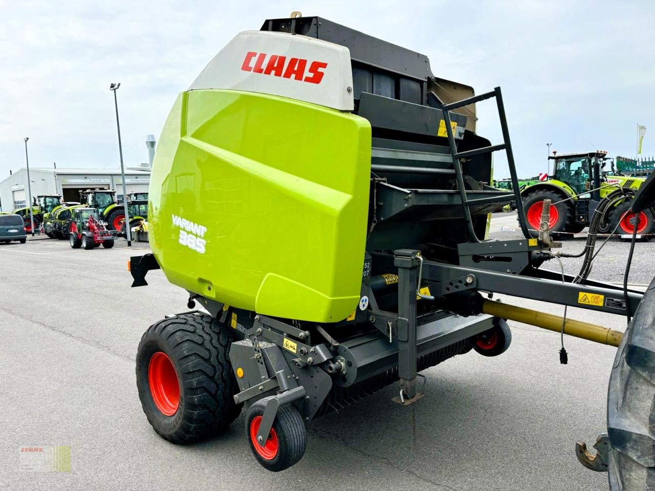 Rundballenpresse van het type CLAAS VARIANT 385 RC, Gebrauchtmaschine in Molbergen (Foto 7)