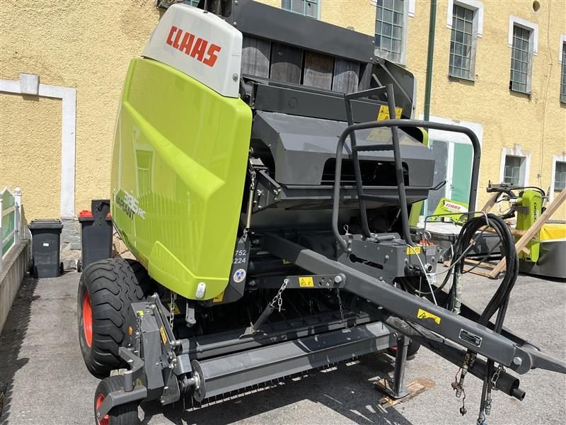 Rundballenpresse tip CLAAS Variant 385 RC, Gebrauchtmaschine in Weitra (Poză 3)