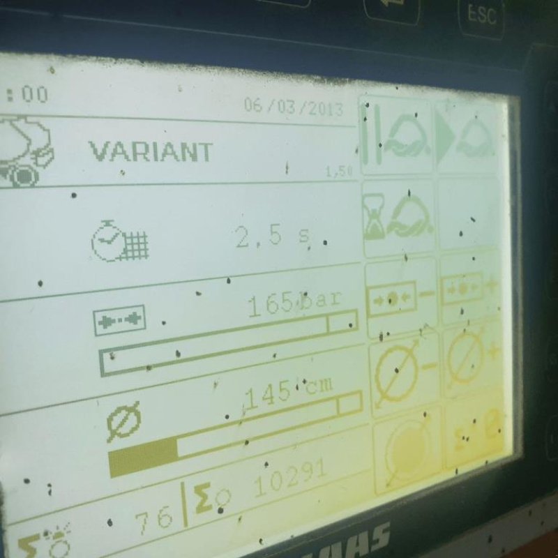 Rundballenpresse Türe ait CLAAS VARIANT 480 RC, Gebrauchtmaschine içinde DOMFRONT (resim 4)