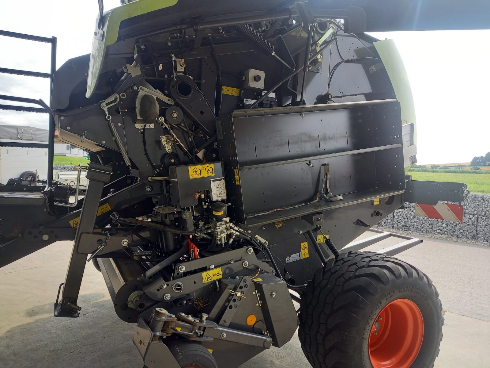 Rundballenpresse typu CLAAS Variant 480 RC, Gebrauchtmaschine v Hasle b. Burgdorf (Obrázok 2)