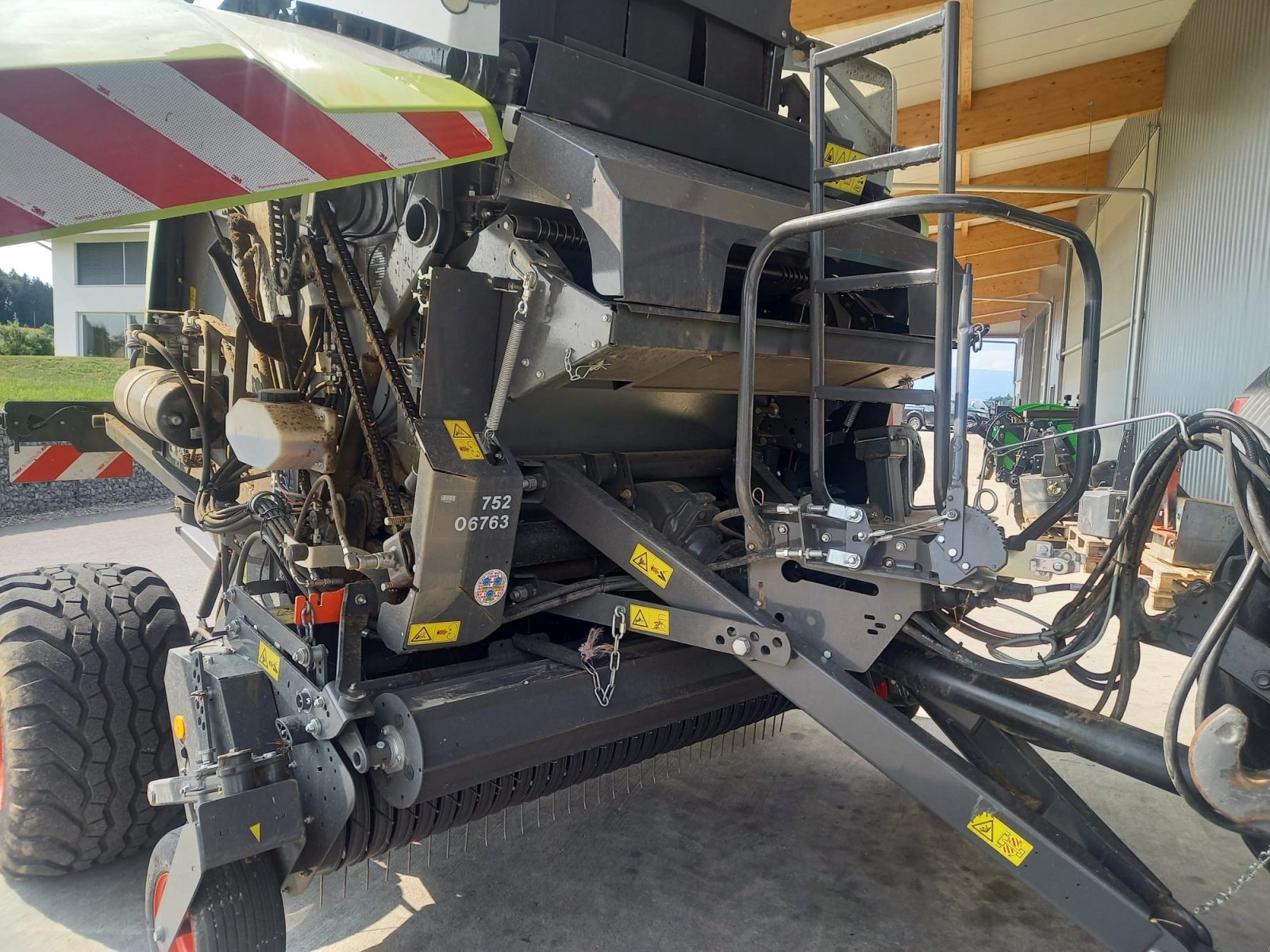 Rundballenpresse tipa CLAAS Variant 480 RC, Gebrauchtmaschine u Hasle b. Burgdorf (Slika 4)