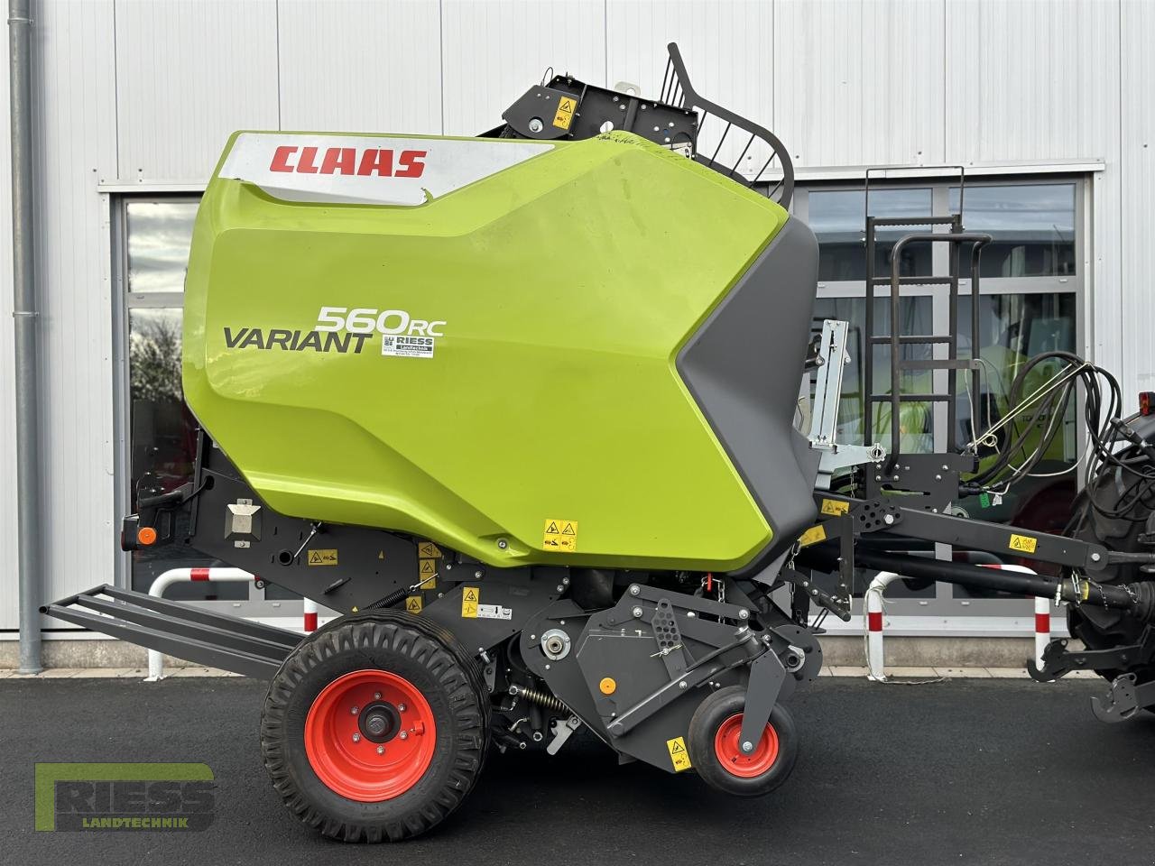 Rundballenpresse tipa CLAAS VARIANT 560 RC PRO, Gebrauchtmaschine u Homberg (Ohm) - Maulbach (Slika 8)