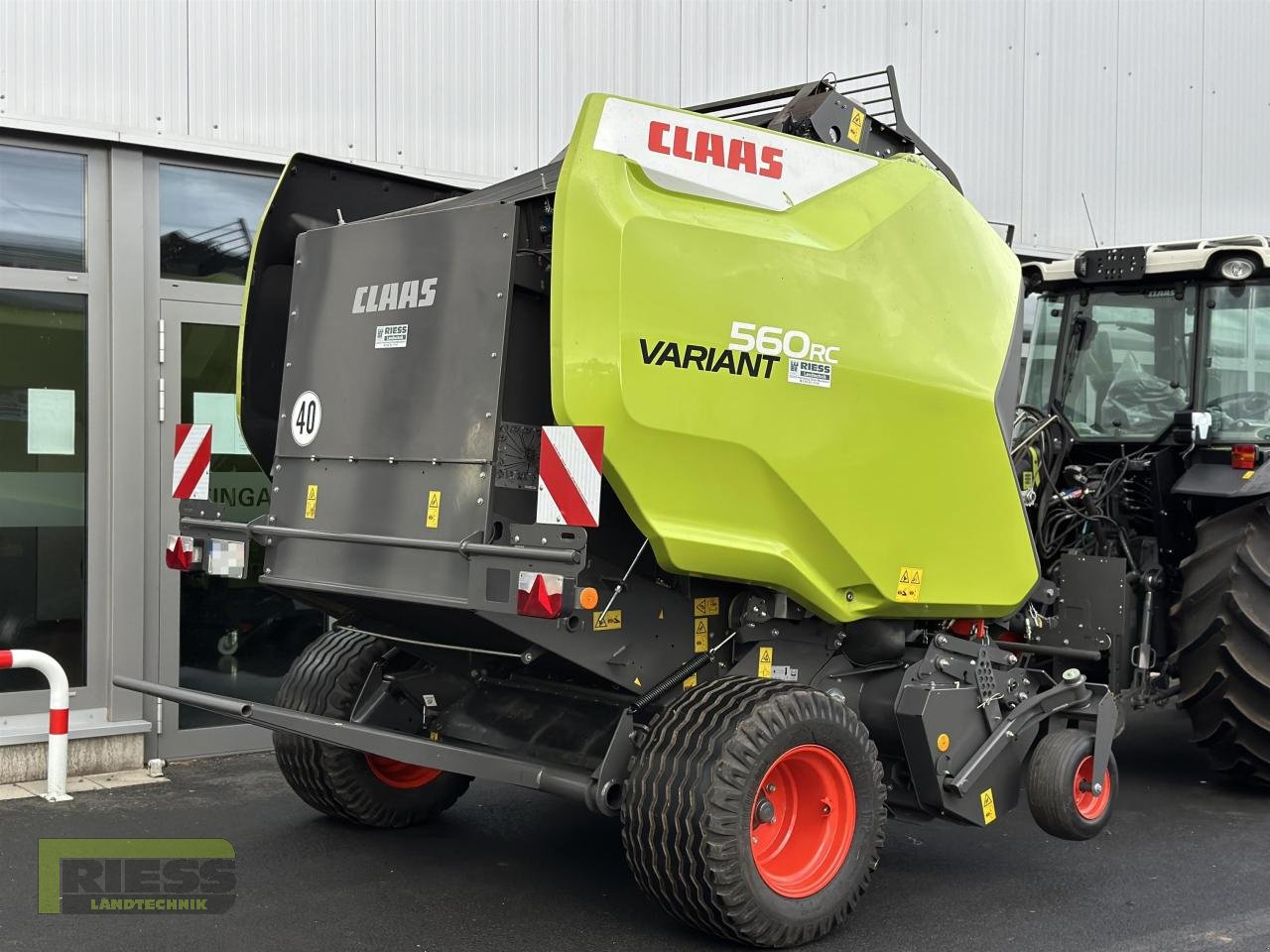 Rundballenpresse tipa CLAAS VARIANT 560 RC PRO, Gebrauchtmaschine u Homberg (Ohm) - Maulbach (Slika 16)