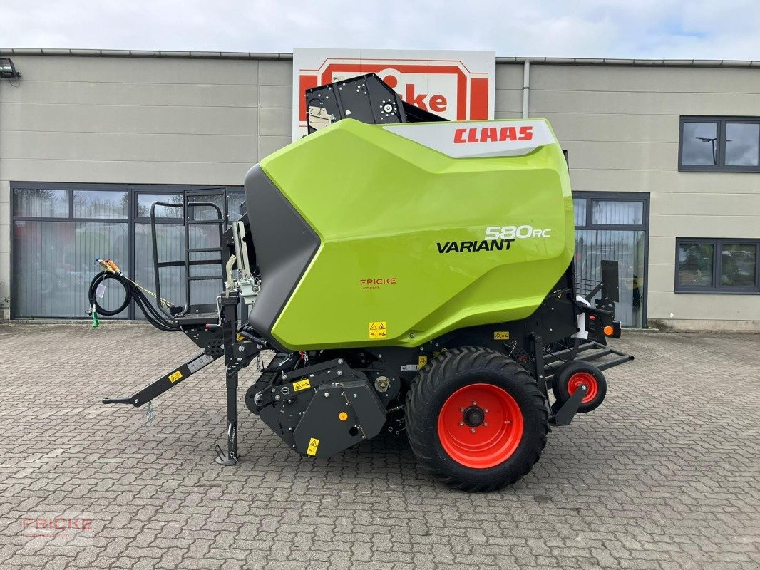 Rundballenpresse типа CLAAS Variant 580 RC PRO Vorführmaschine, Neumaschine в Demmin (Фотография 2)