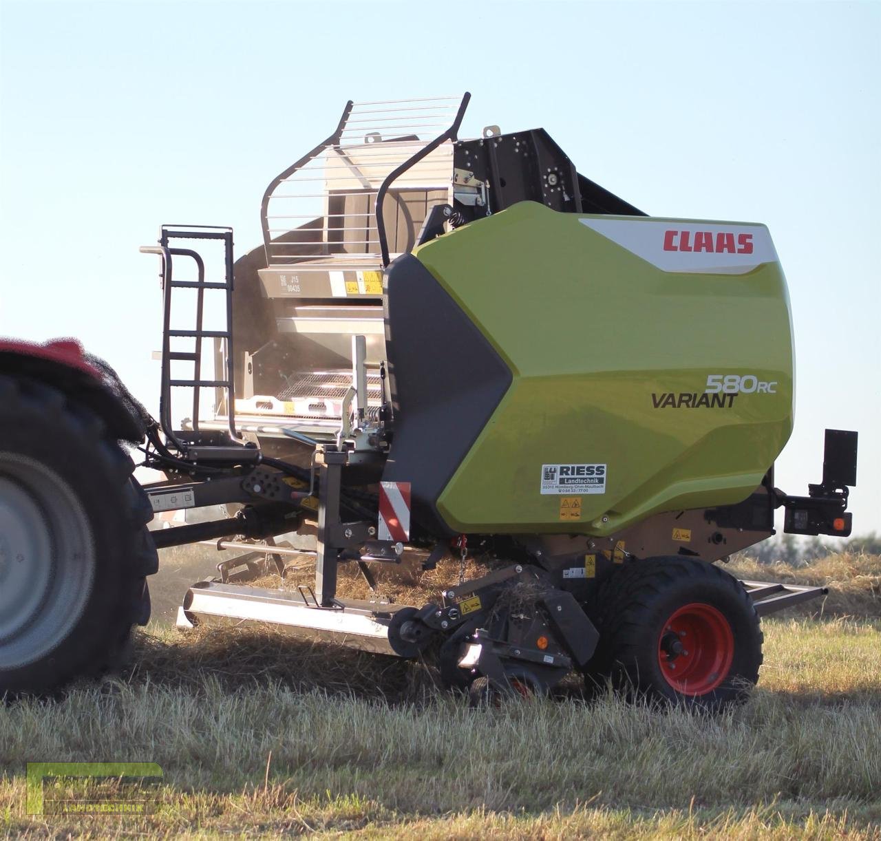 Rundballenpresse of the type CLAAS VARIANT 580 RC PRO, Neumaschine in Homberg (Ohm) - Maulbach (Picture 15)