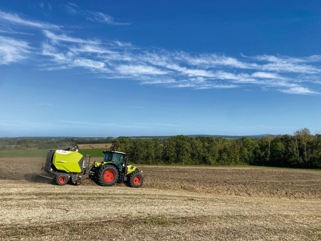 Rundballenpresse типа CLAAS VARIANT 580 RF, Gebrauchtmaschine в Brønderslev (Фотография 2)