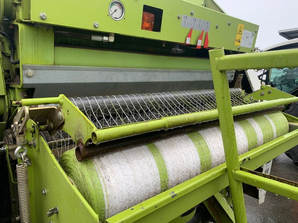 Rundballenpresse tipa CLAAS VARIANT260, Gebrauchtmaschine u SAINT GAUDENS (Slika 6)