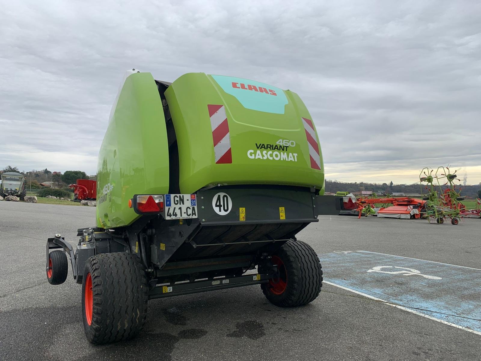 Rundballenpresse typu CLAAS VARIANT460 RF, Gebrauchtmaschine v ST ELIX THEUX (Obrázok 3)