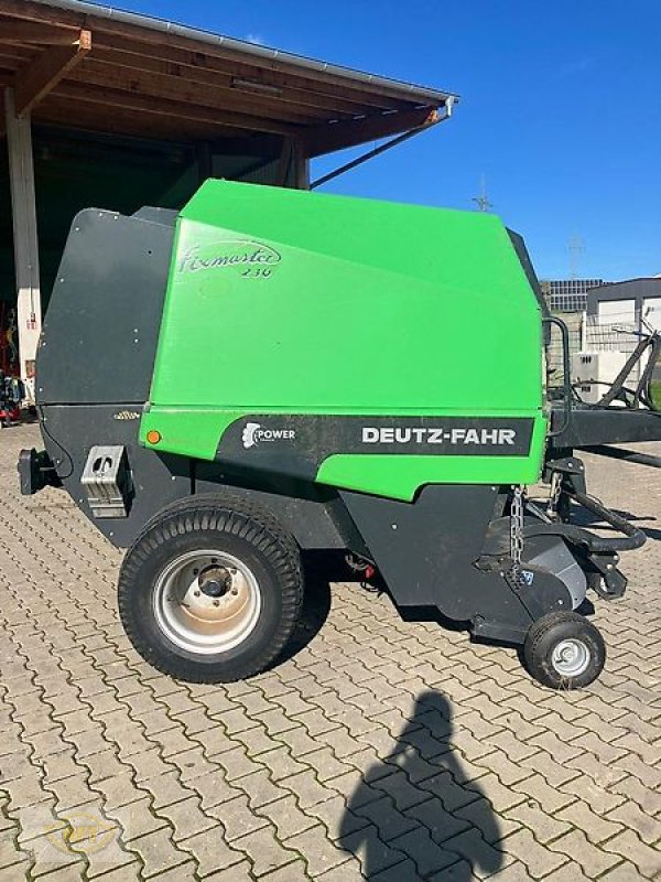 Rundballenpresse des Typs Deutz-Fahr Fixmaster 230, Gebrauchtmaschine in Waldkappel (Bild 2)